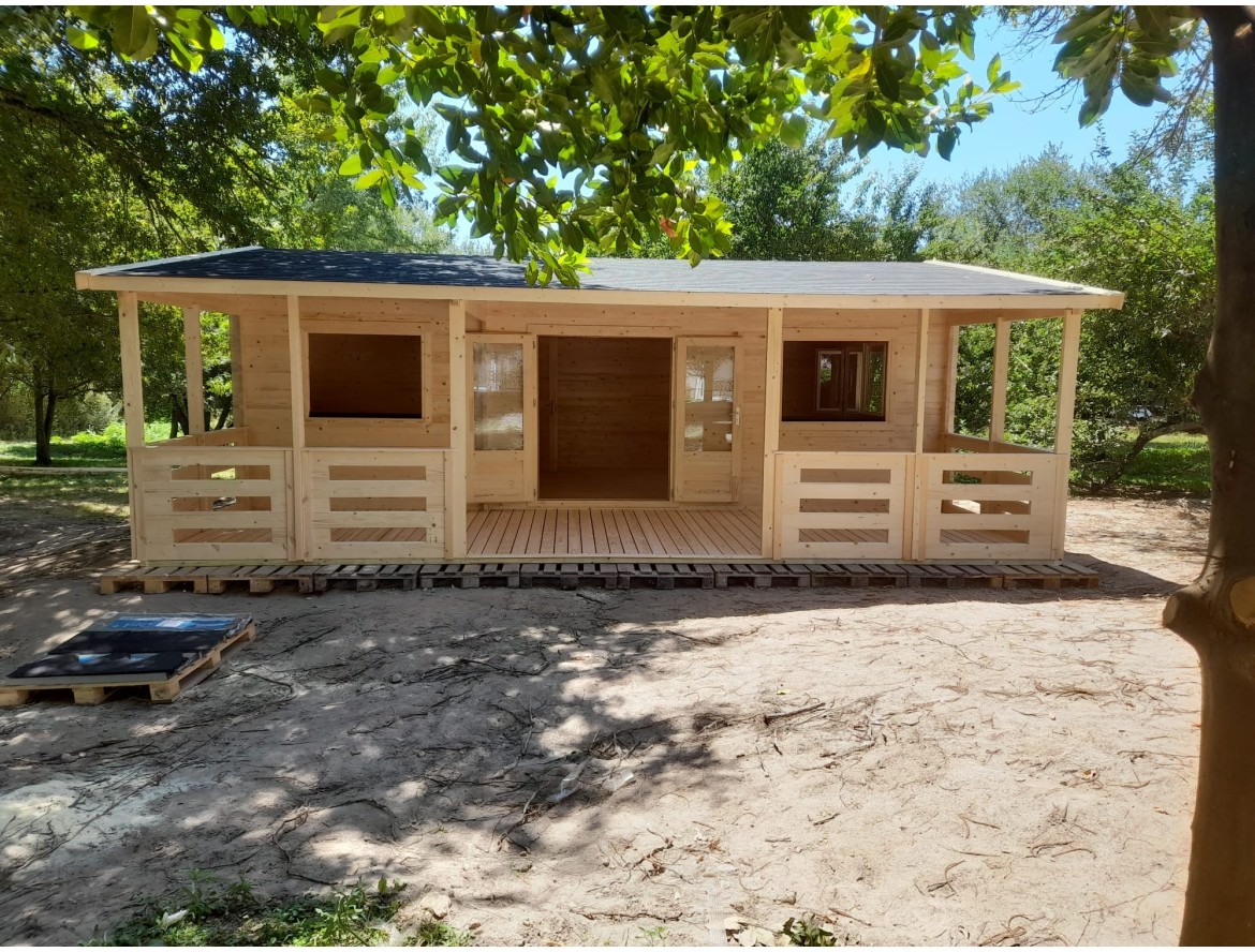 La casa de madera Alina de 56m2 en 44mm montada en Ourense